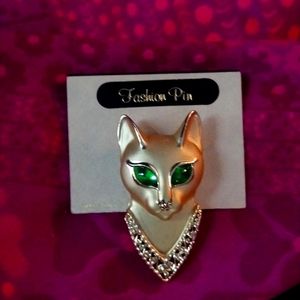 Egyptian green eye cat brooch